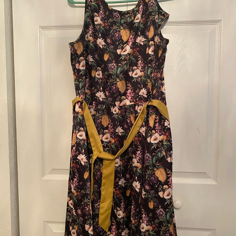 Flower pinup dress
